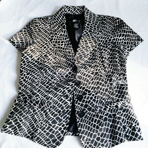 First Option black and white button down blouse